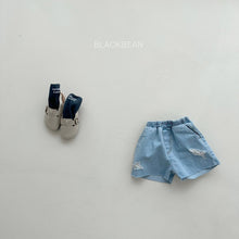 Load image into Gallery viewer, 615 Vintage Denim Shorts
