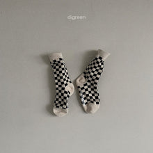 Load image into Gallery viewer, Checker Board Socks Set
