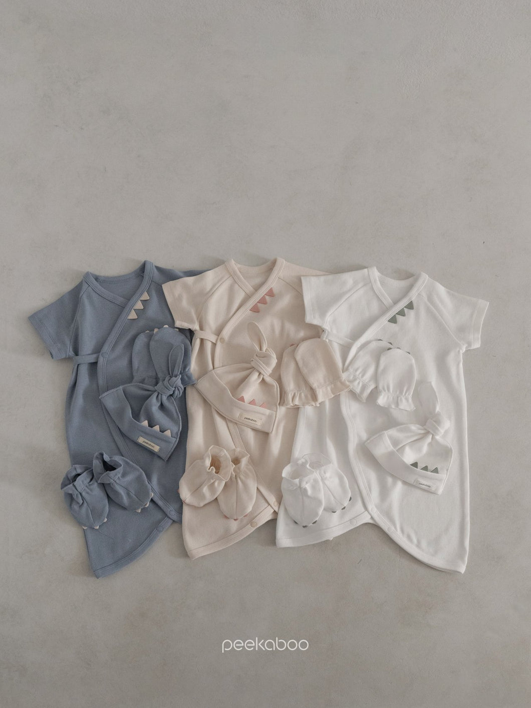 YongYong Newborn Bodysuit Set