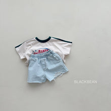 Load image into Gallery viewer, 616 Vintage Light Denim Shorts
