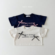 Load image into Gallery viewer, Moment Ribbon Crop Tee
