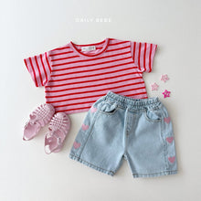 Load image into Gallery viewer, Stripe Crop Tee
