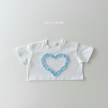 Load image into Gallery viewer, Lace Heart Crop Tee
