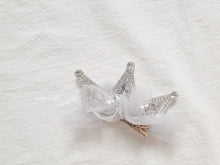 Load image into Gallery viewer, Tulle Tiara Hairpin
